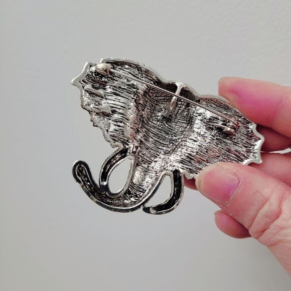 Brand New 2 In 1 Grey Silver Elephant Rhinestone Brooch Pin & Pendant - Picture 7 of 10